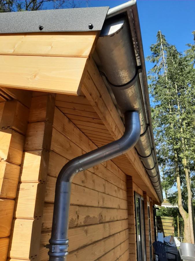 3 Slaapkamer Blokhut Met Opgemaakte Bedden Putten Exterior foto