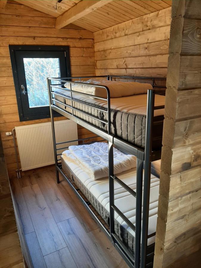3 Slaapkamer Blokhut Met Opgemaakte Bedden Putten Exterior foto